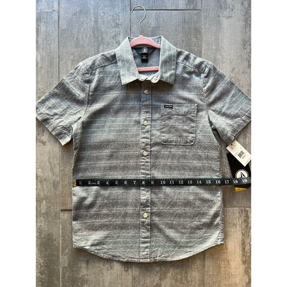 $45 VOLCOM Meyer Stripe Button Front Shirt Designer Boys Youth Polo Top NEW S 8 - Picture 8 of 9